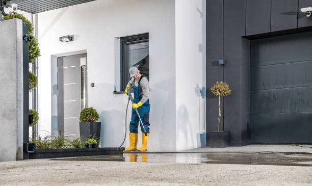 Best Gutter Cleaning  in Vails Gate, NY